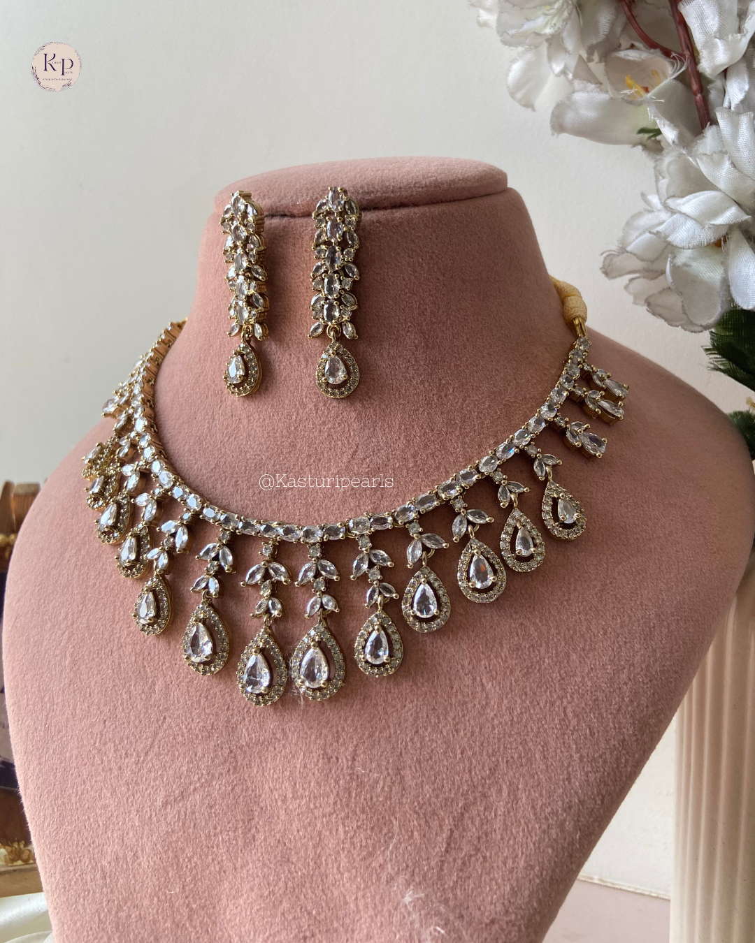 Vinita Mehendi Polish AD Neckset