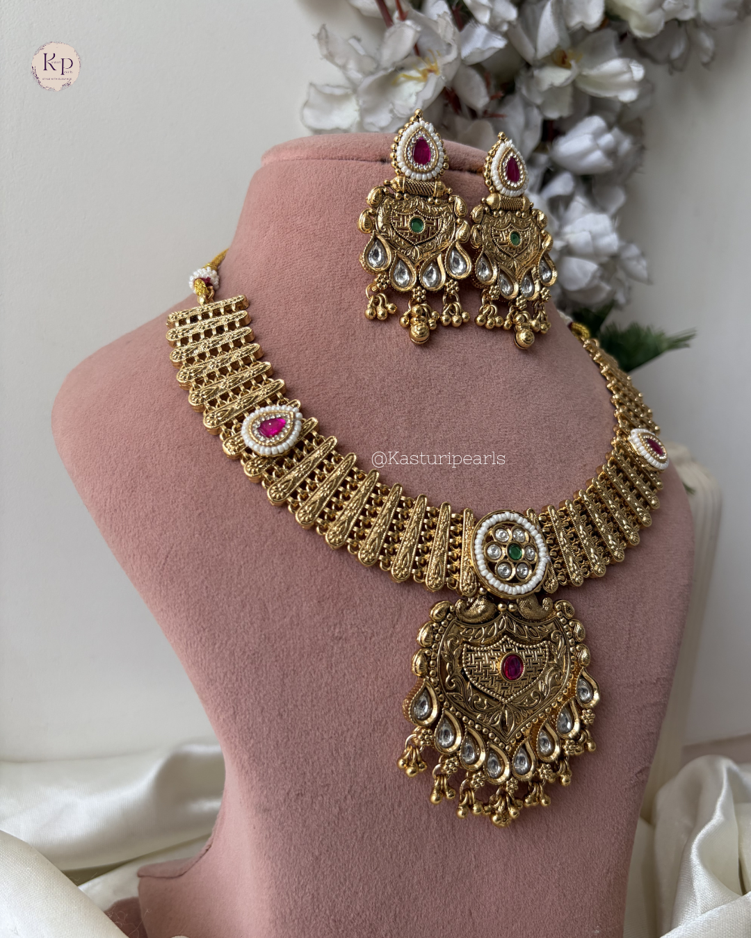 Vrushti Antique Heritage Necklace Set