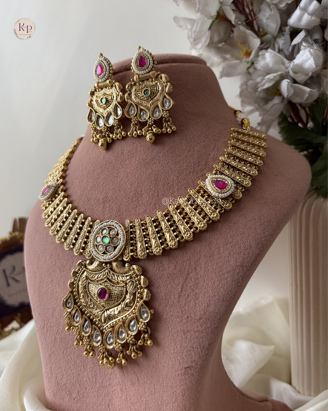 Vrushti Antique Heritage Necklace Set