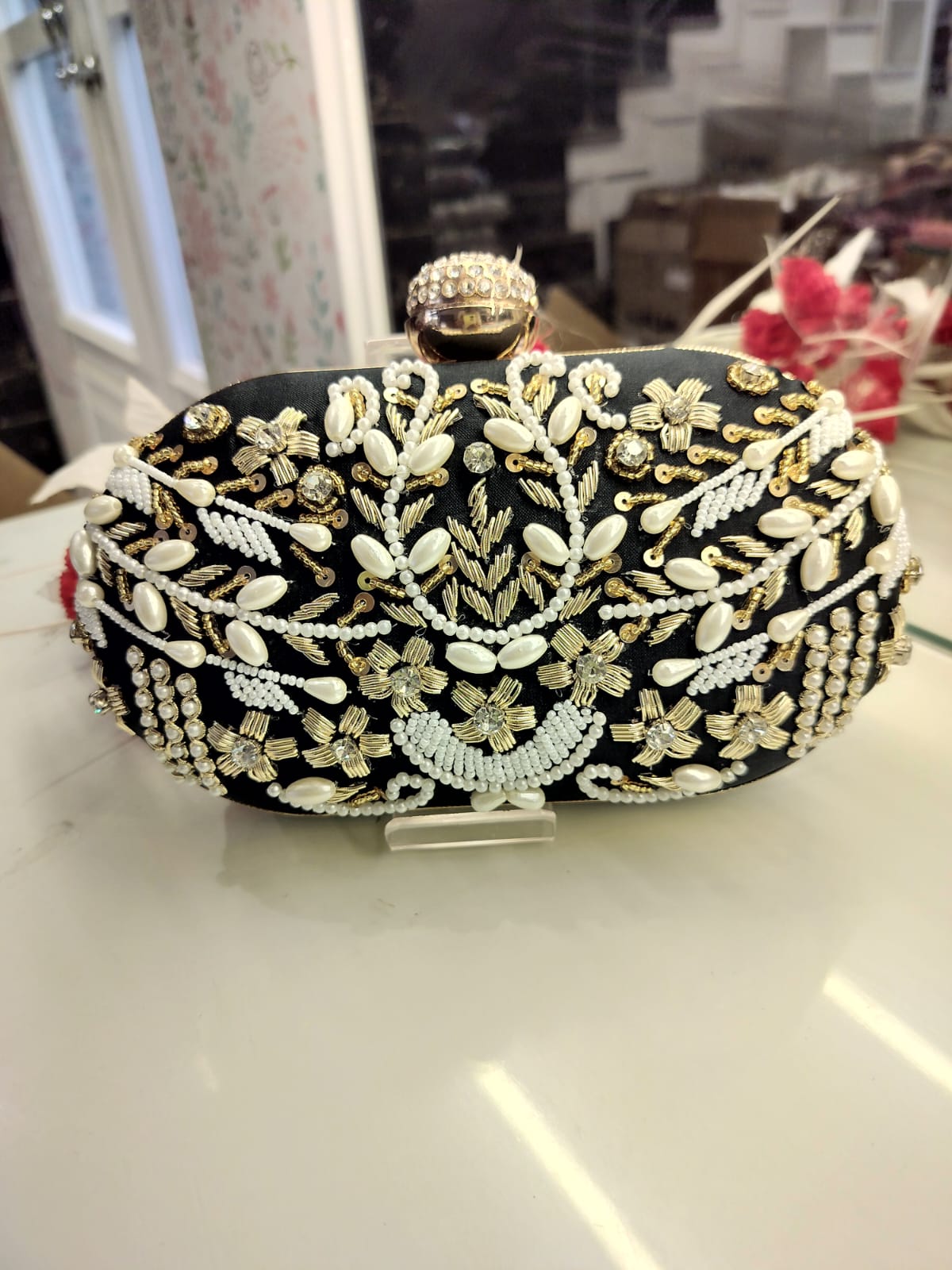 Bridal fancy clutch