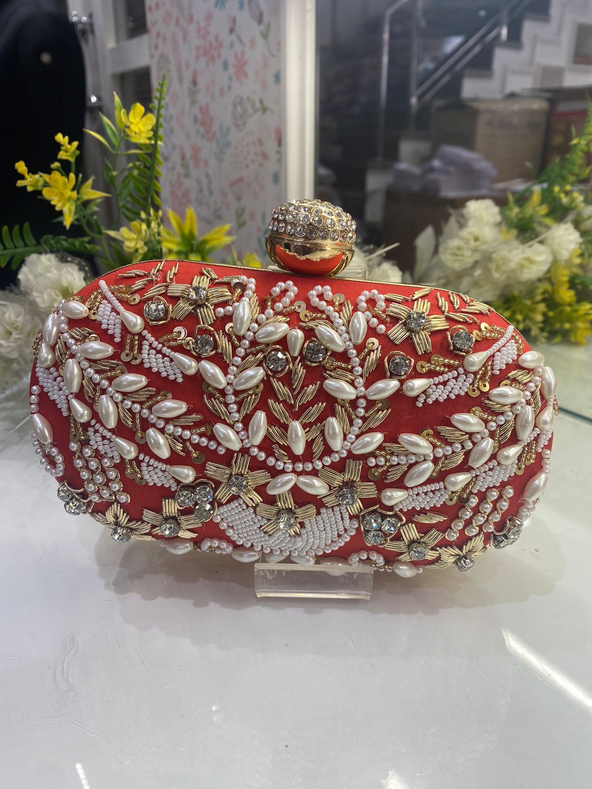 Bridal fancy clutch