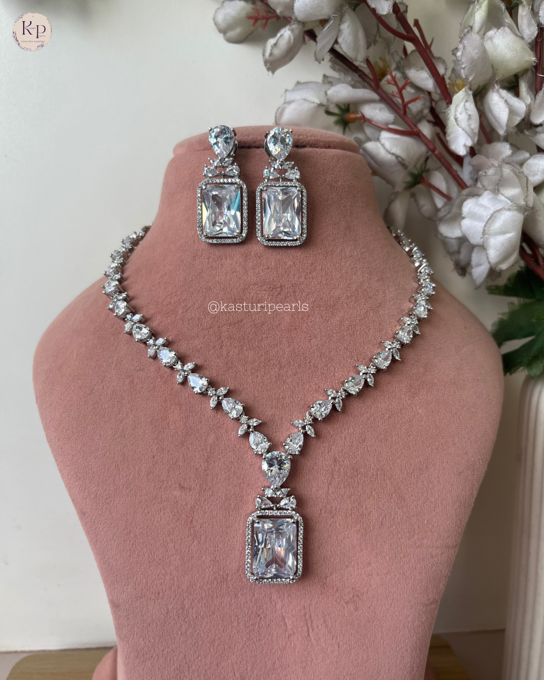 Yakshu American Diamond Neckset