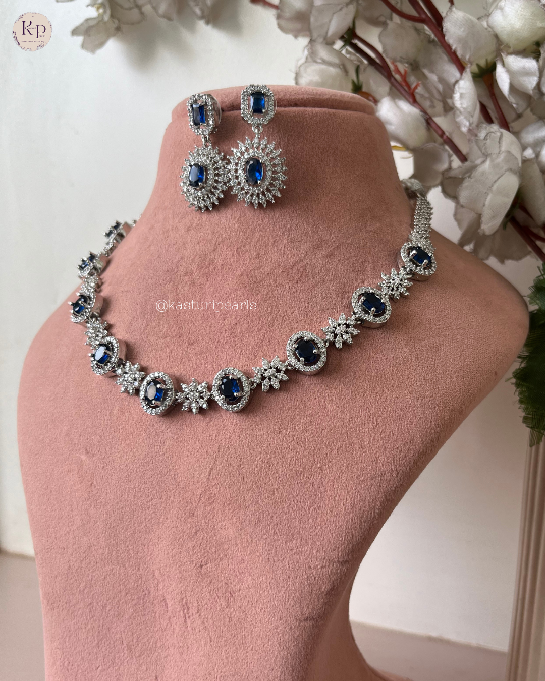 Jinni Blue American Diamond Neckset