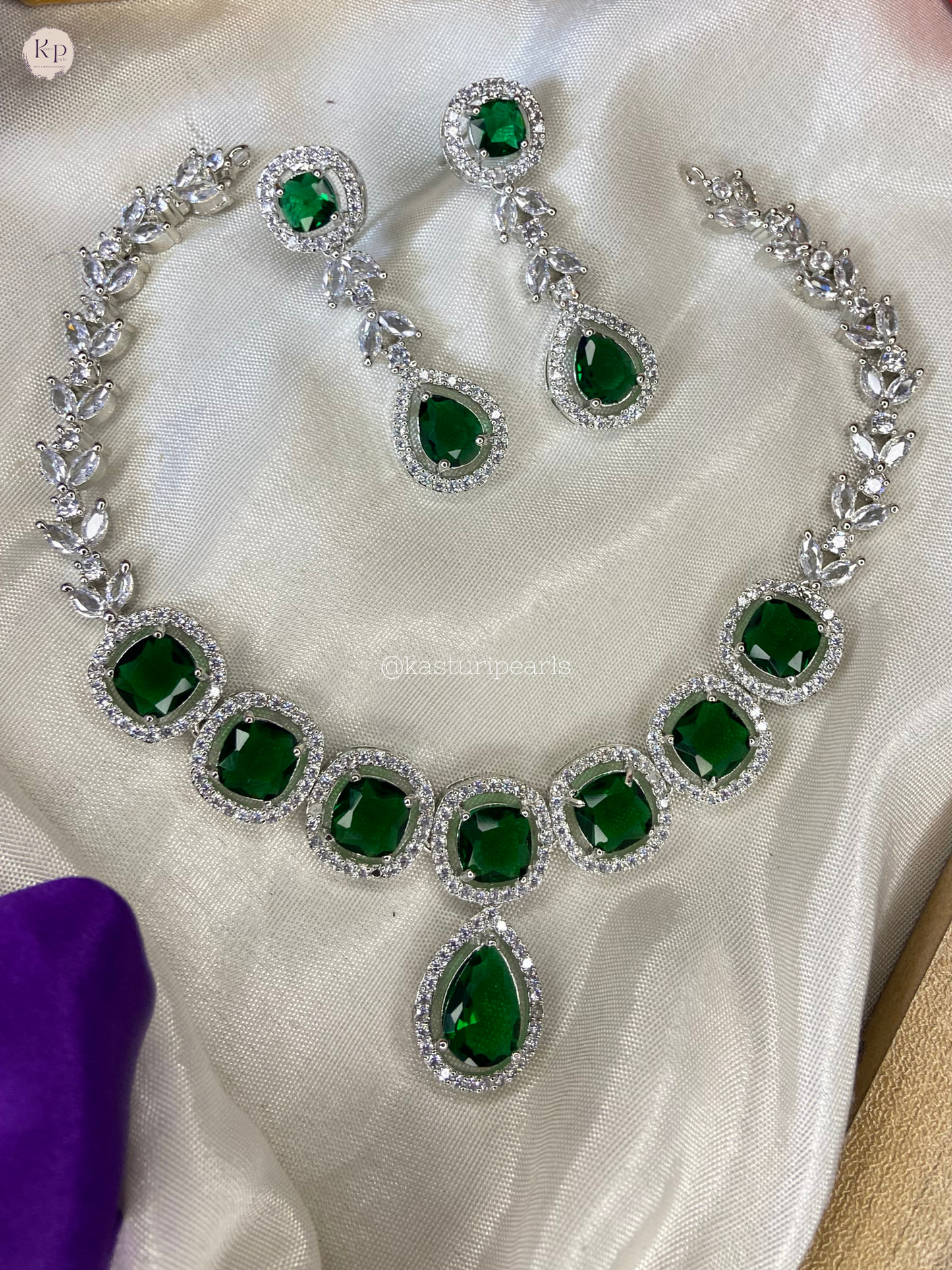 Fenisha green American diamond Neckset