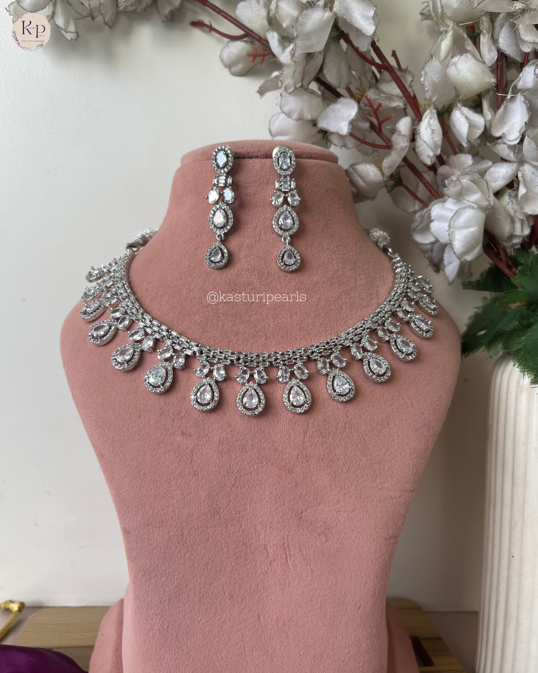 Hema American Diamond Neckset