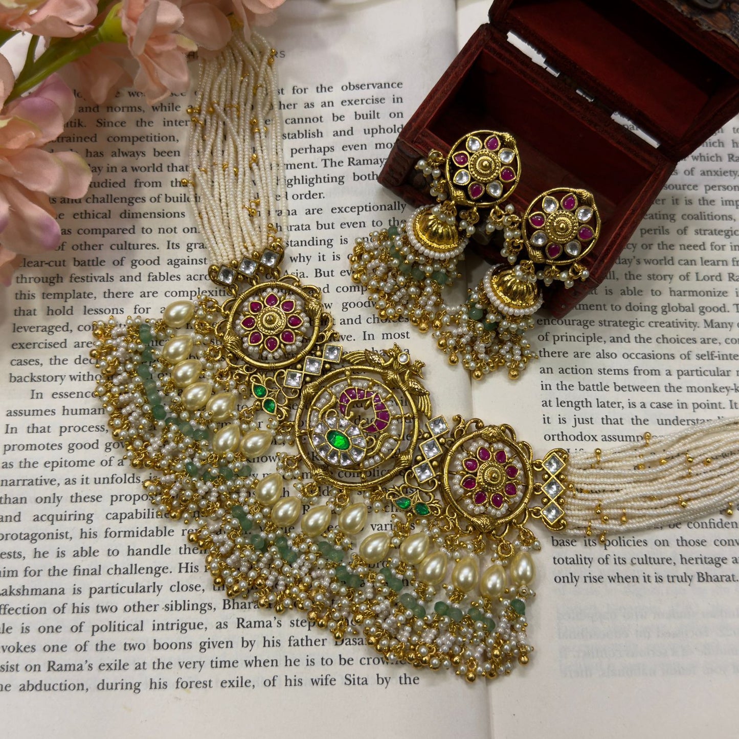 Sarana Jadau kundan Necklace set