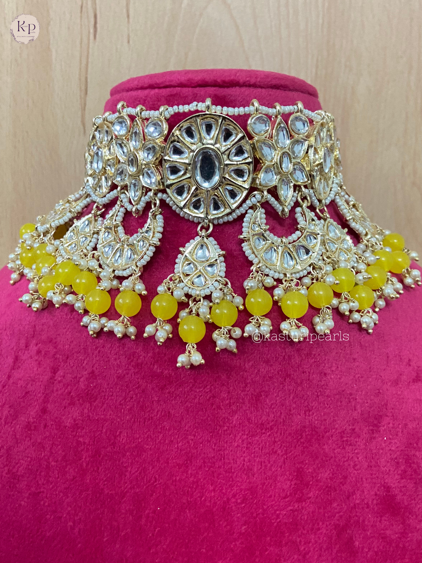 Janiya Kundan neckset