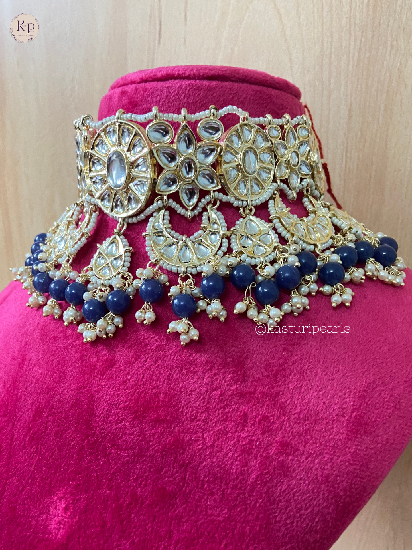 Janiya Kundan neckset