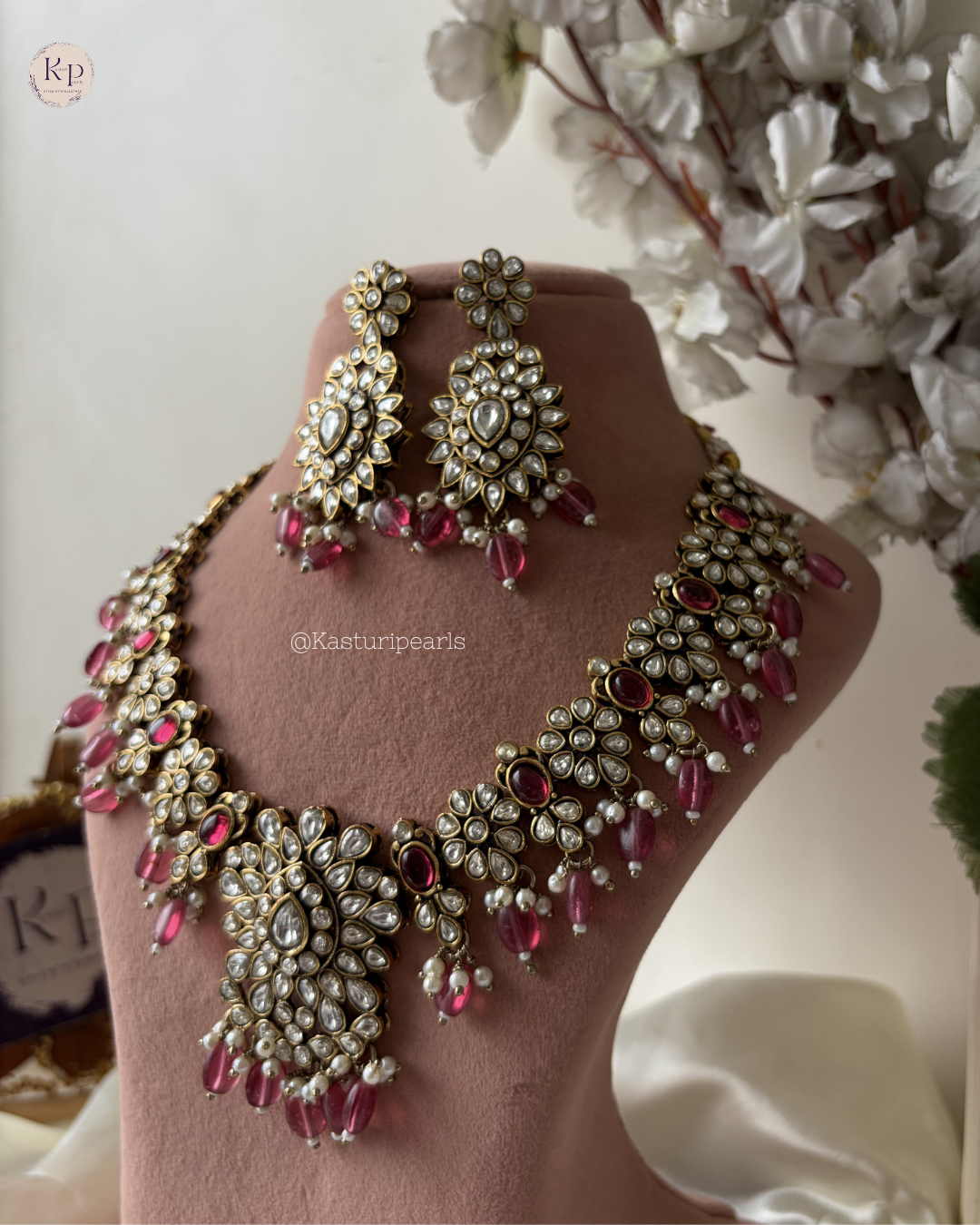 Keona Mehendi Polish Kundan Neckset