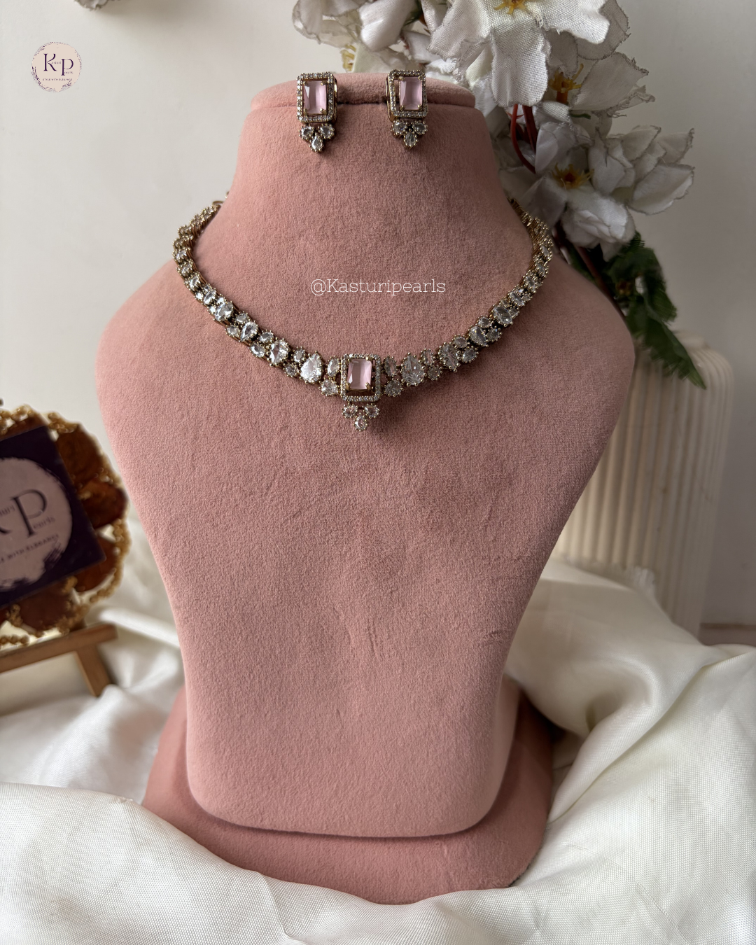 Mahira Victorian Polish Neckset