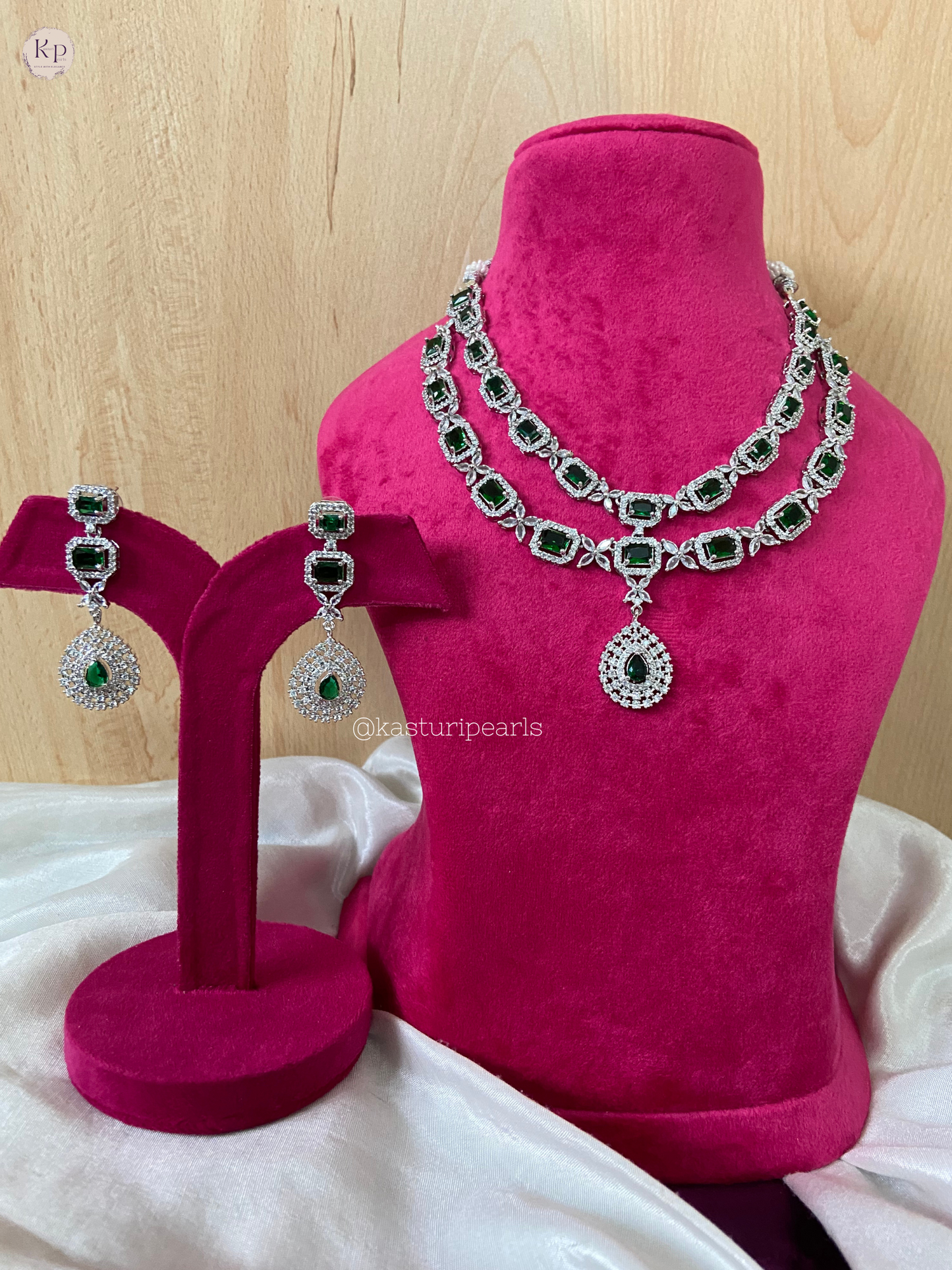 Muskan Green American Diamond Neckset