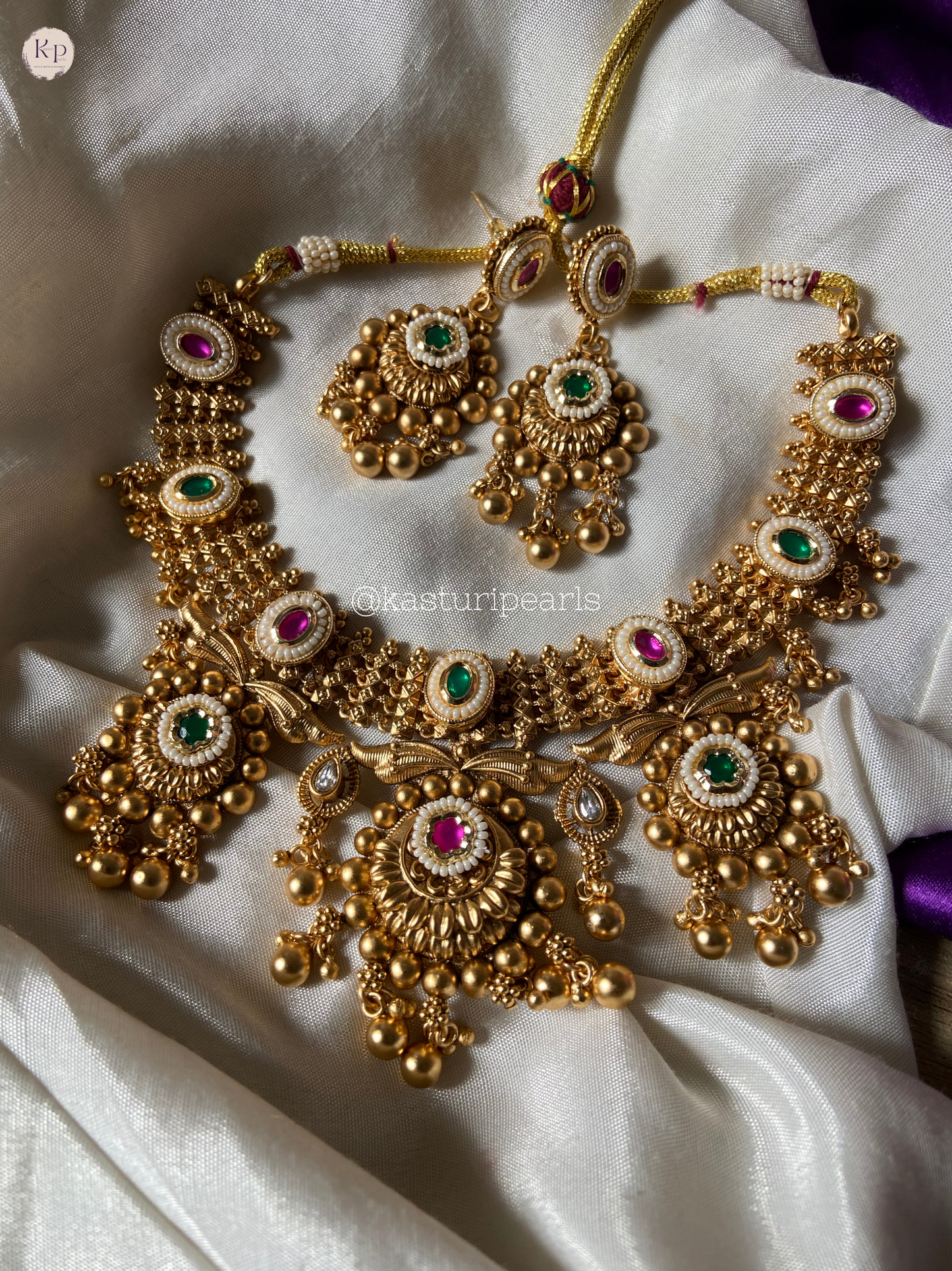 Niyati Antique coper Neckset