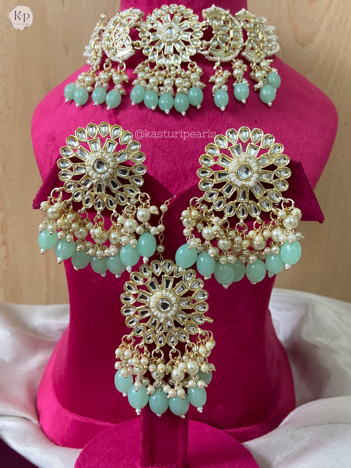 Shyama Kundan choker necklace set