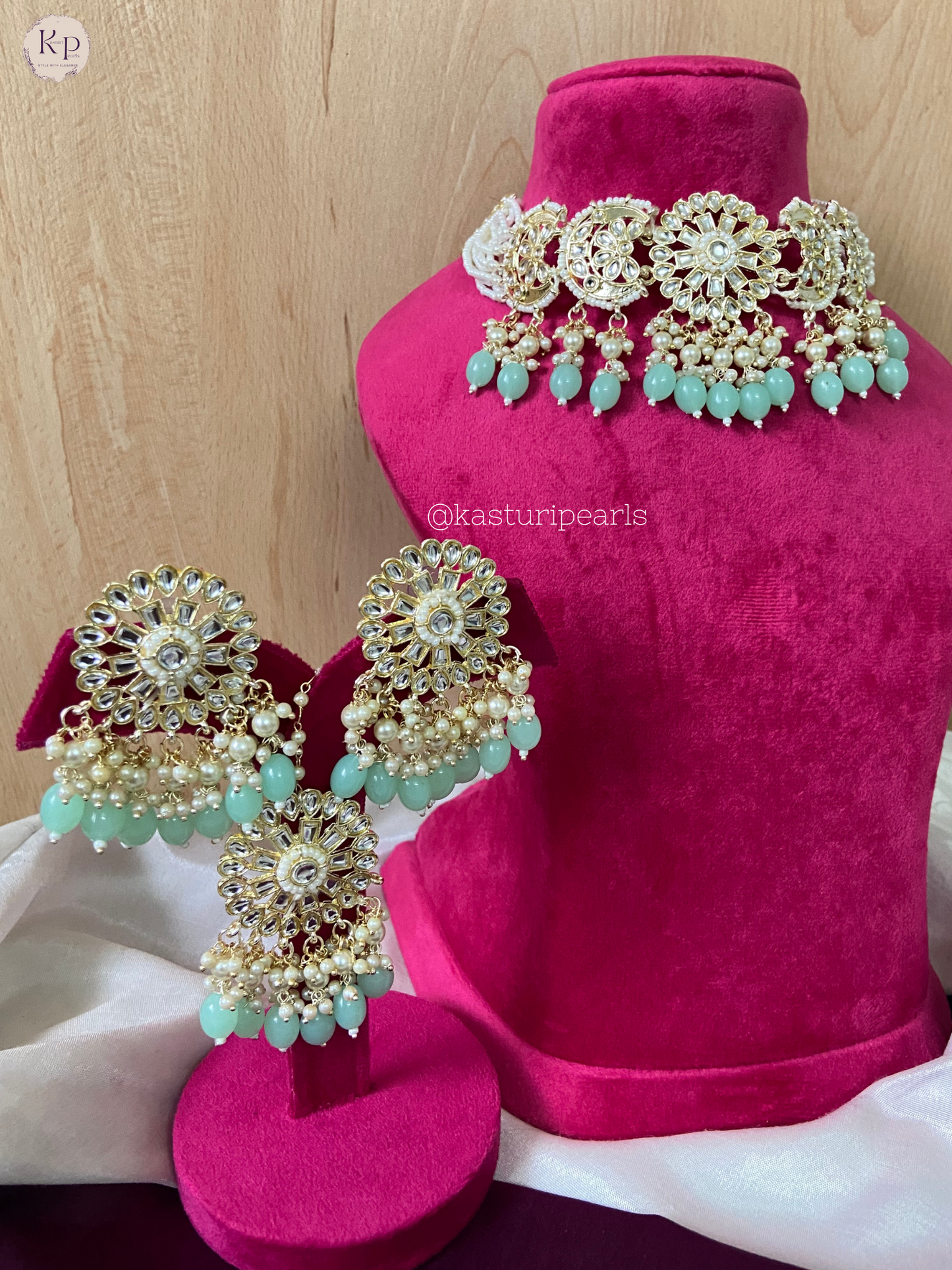 Shyama Kundan choker necklace set