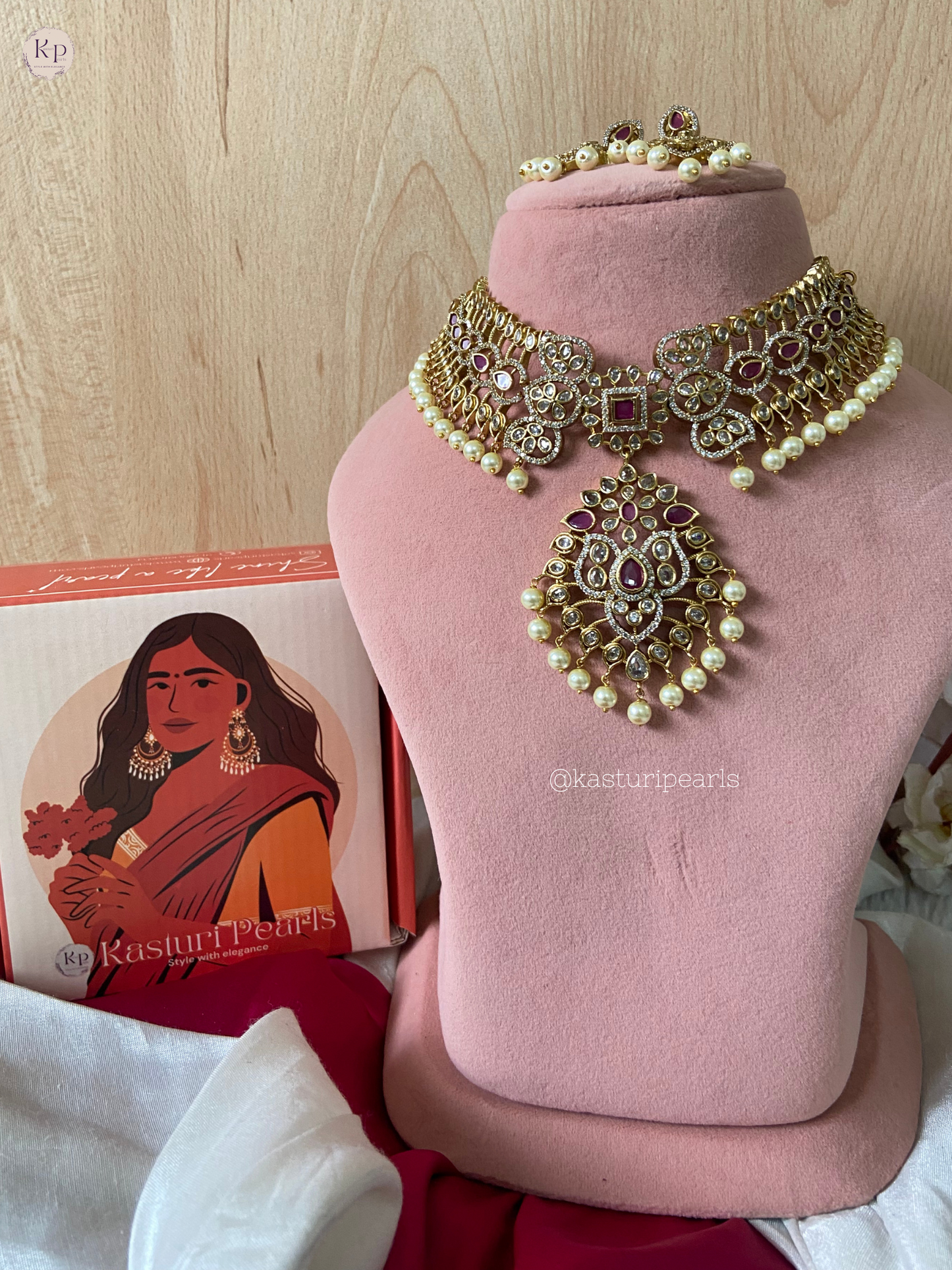 Srijina neckset