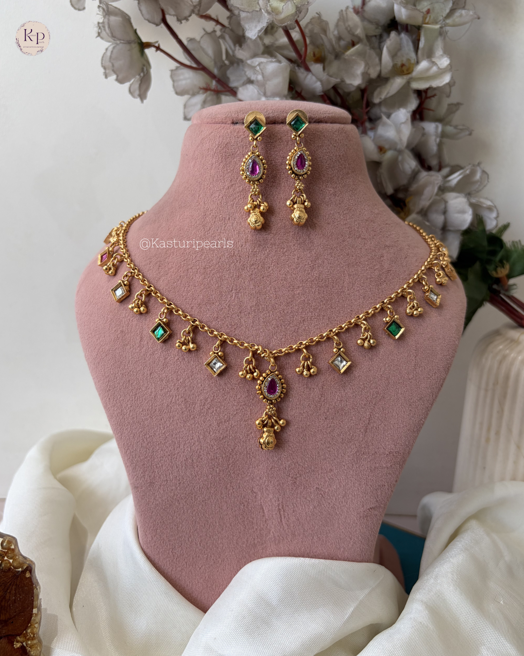 Uma heritage Necklace set