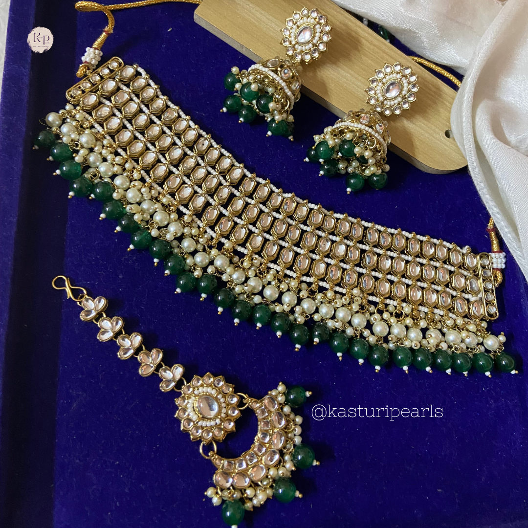 Vamika Kundan choker set