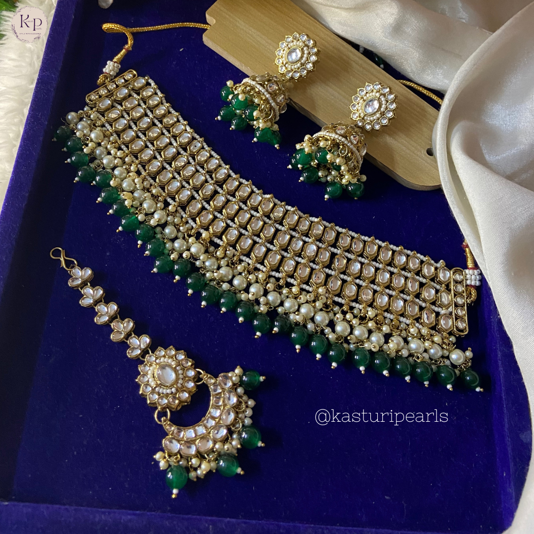 Vamika Kundan choker set