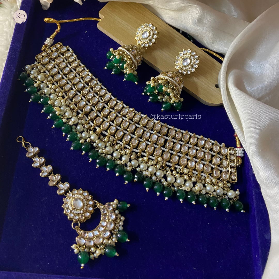 Vamika Kundan choker set